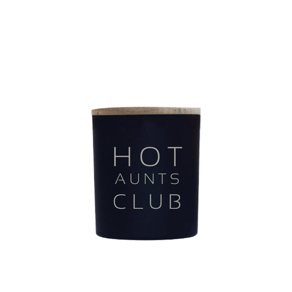 HOT AUNTS CLUB CYLINDER CANDLE