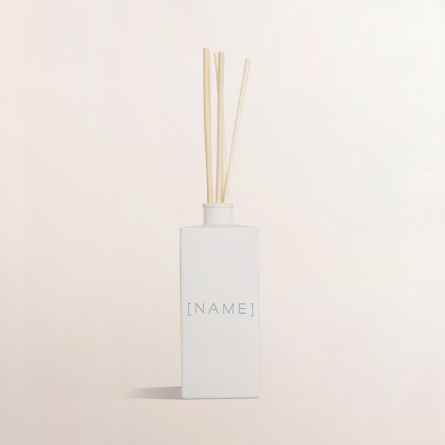 ENGRAVE YOUR NAME DIFFUSER
