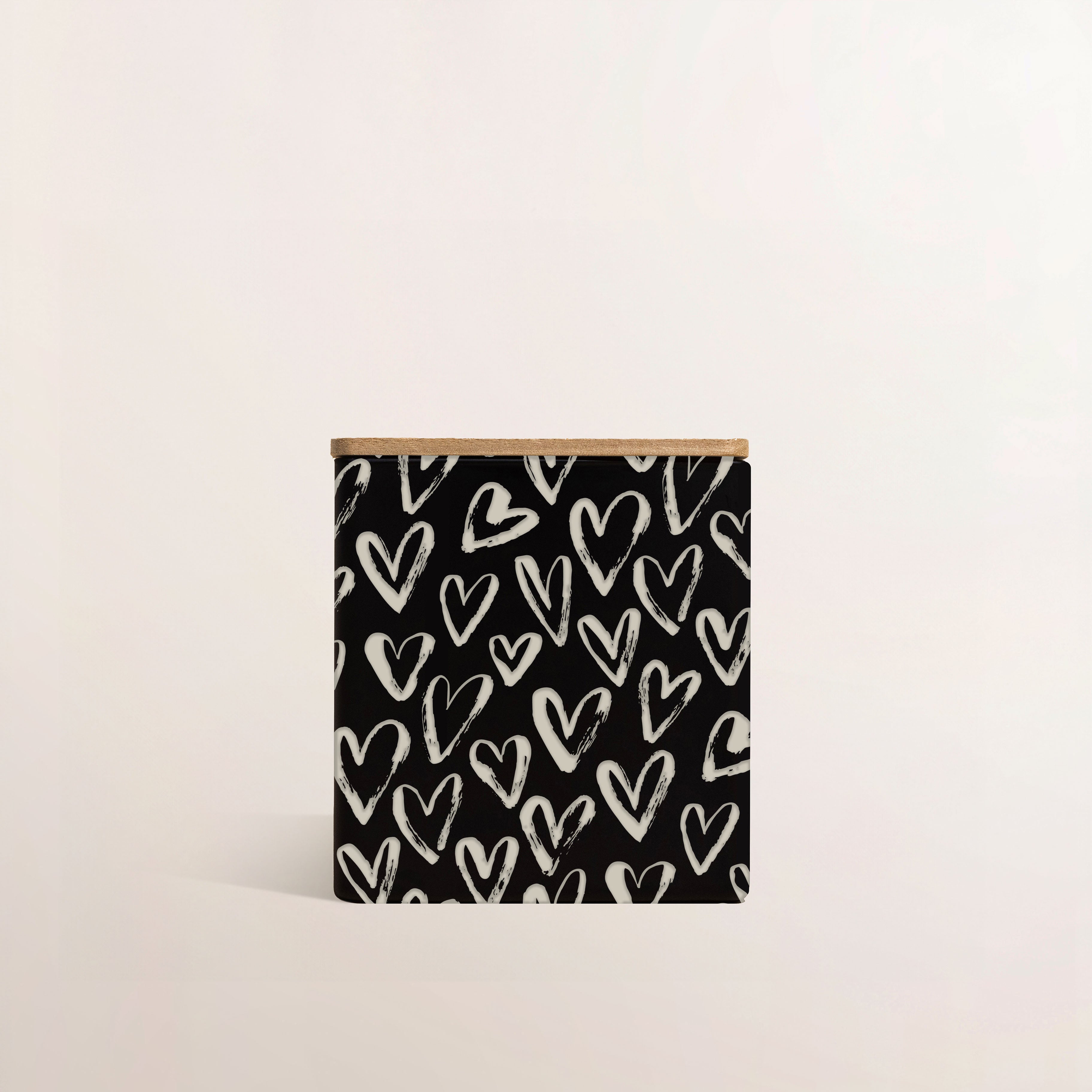 HEARTS PATTERN CANDLE