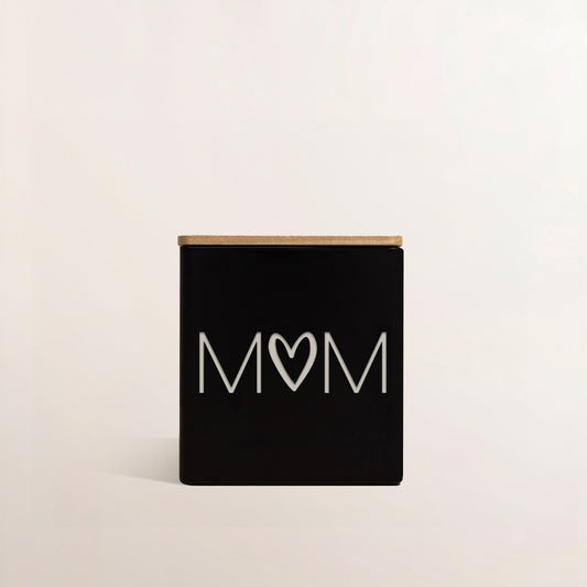 MOM CANDLE