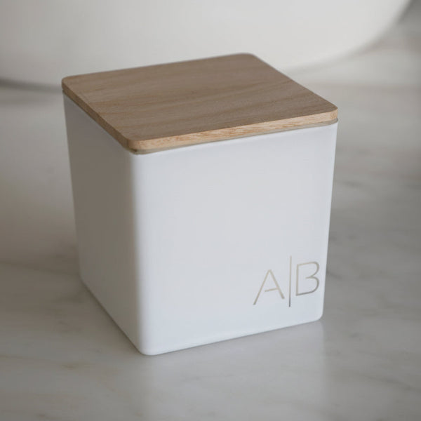 MODERN MONOGRAM CANDLE