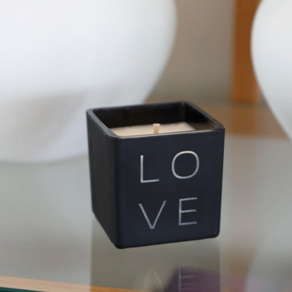 LOVE CANDLE