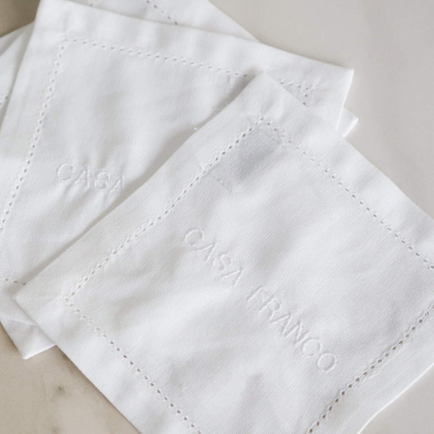 COMPLETE LINEN SET