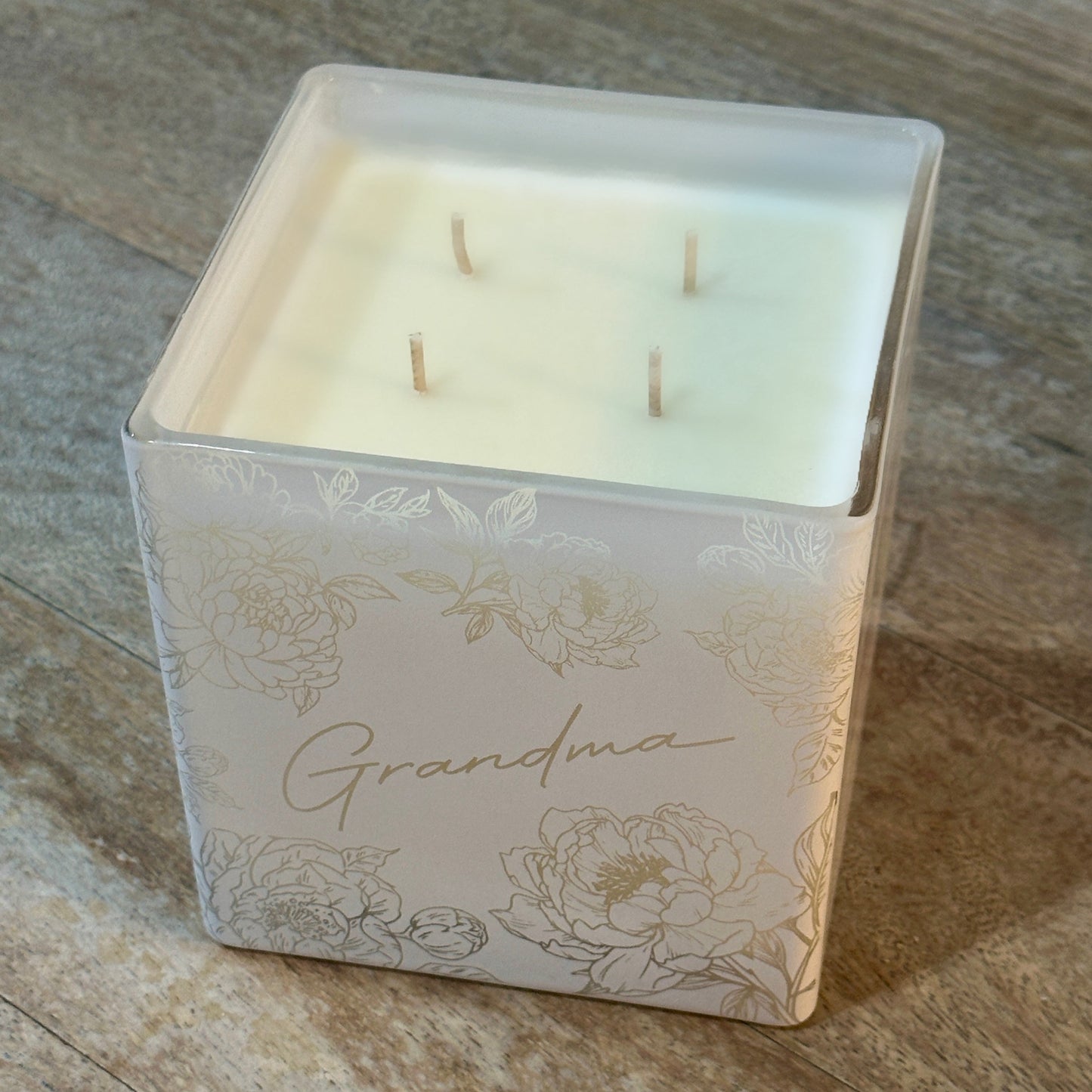 GRANDMA CANDLE