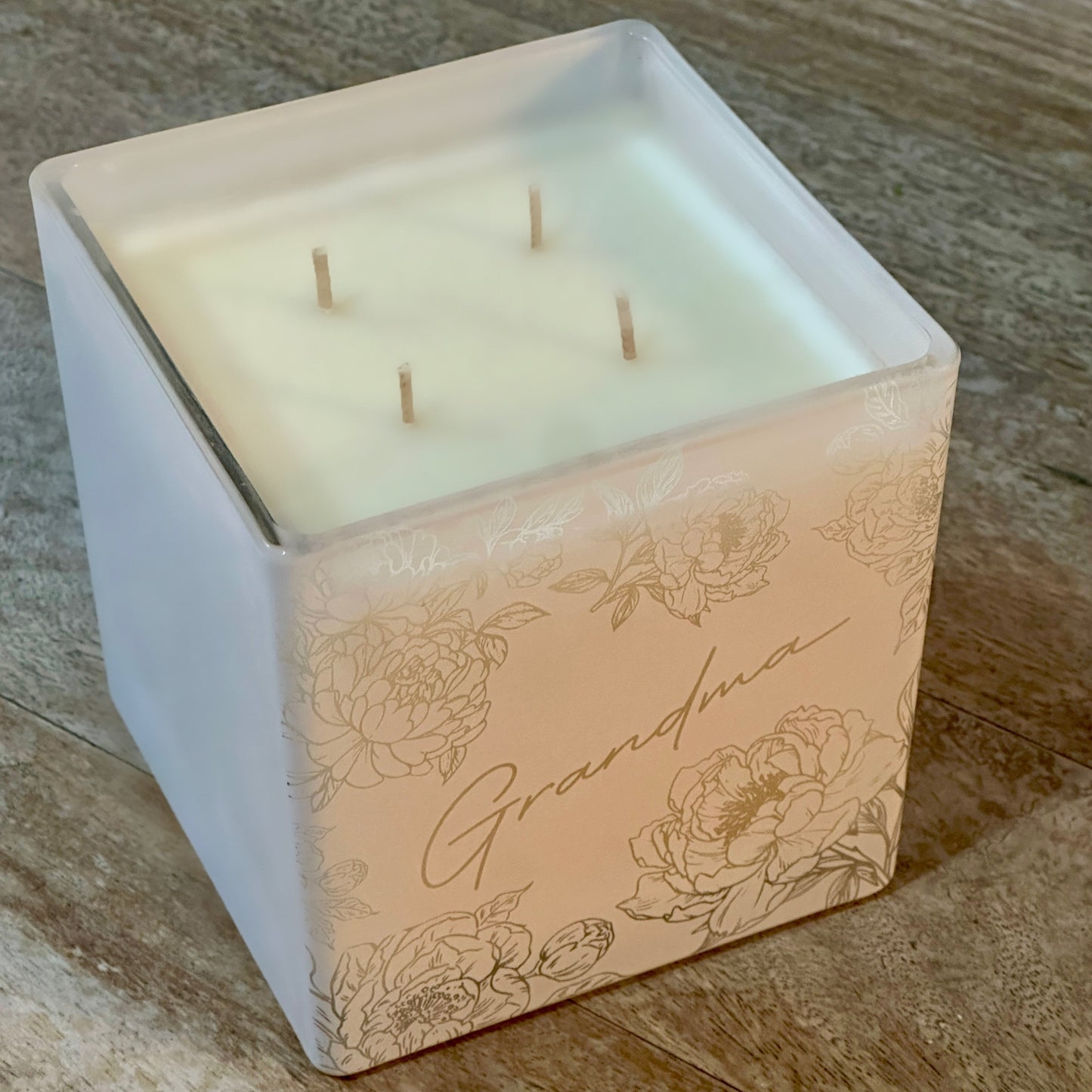 GRANDMA CANDLE