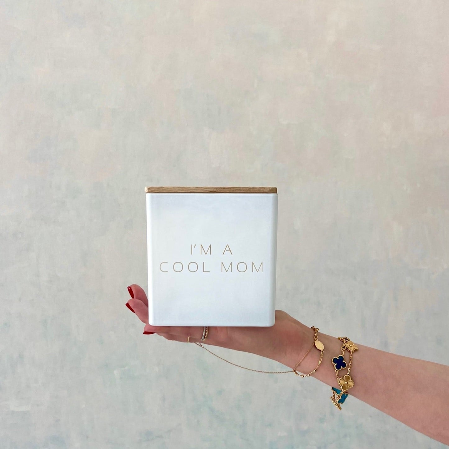 READY TO SHIP I'M A COOL MOM CANDLE