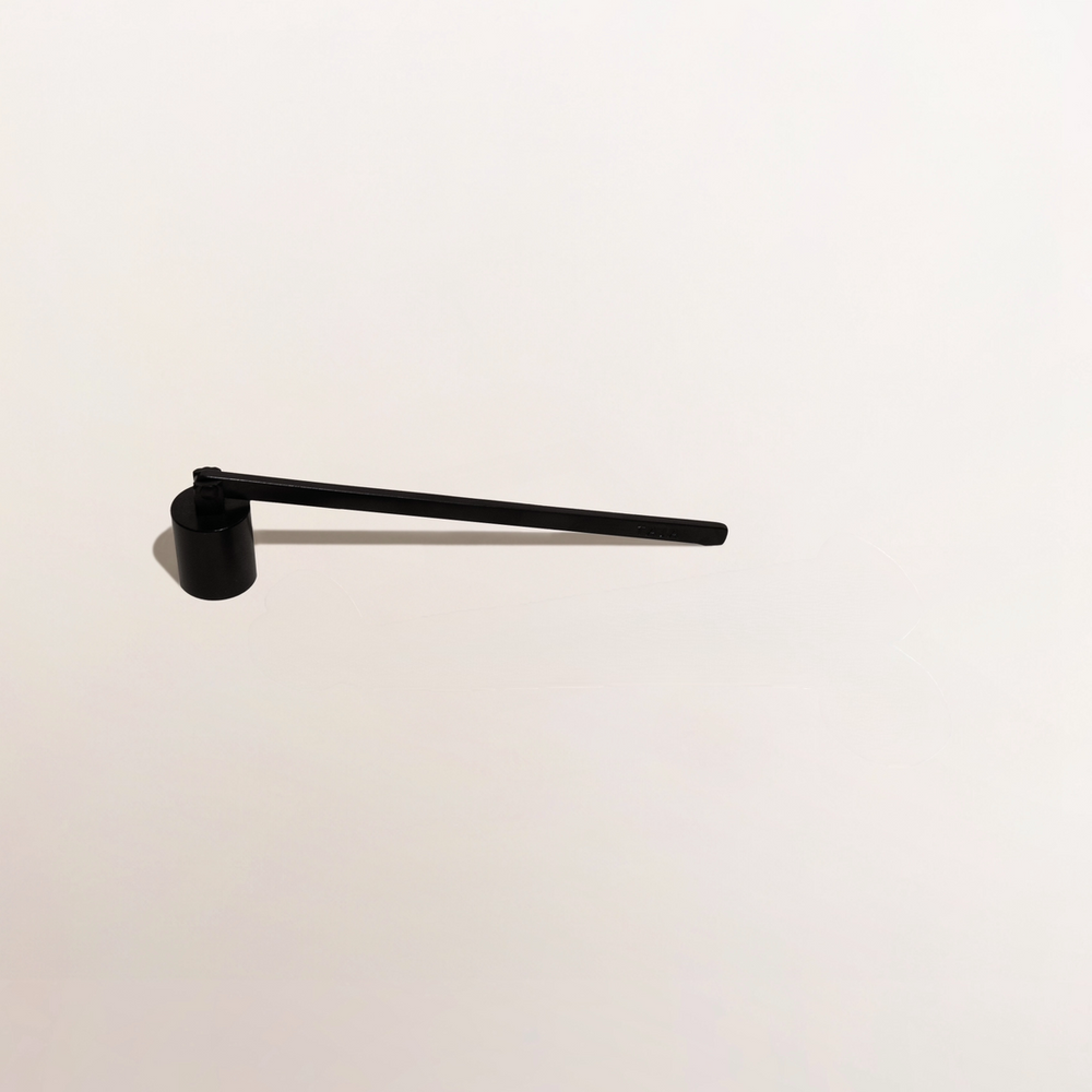 CANDLE SNUFFER