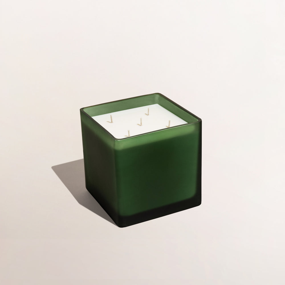 BOXING DAY SALE GREEN CANDLE