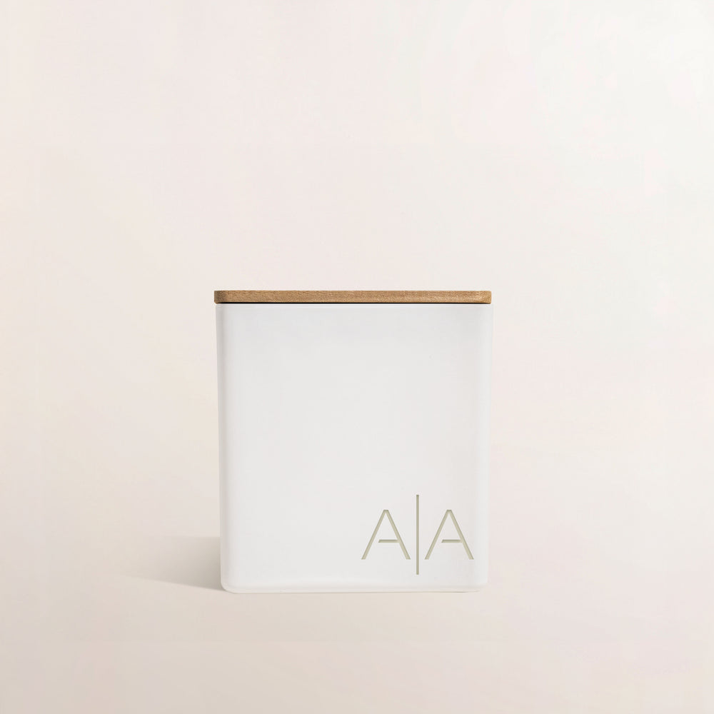 MODERN MONOGRAM CANDLE