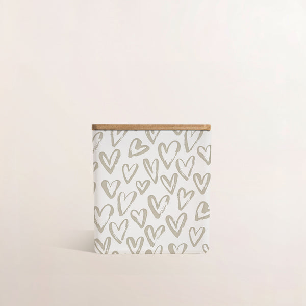 HEARTS PATTERN CANDLE