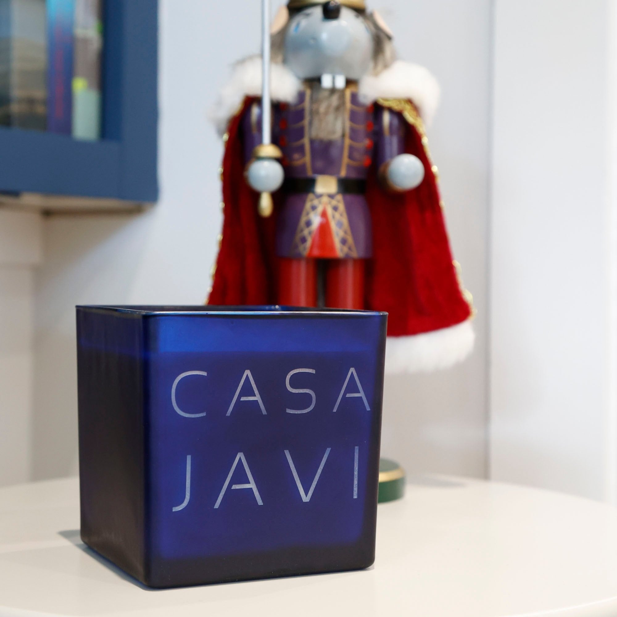 READY TO SHIP CASA CANDLE IN LIMITED EDITION COLOR