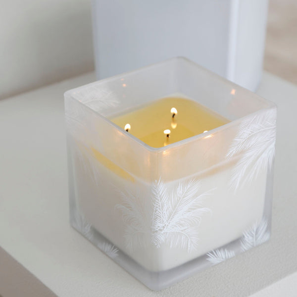 TROPICAL SHADOWS CANDLE