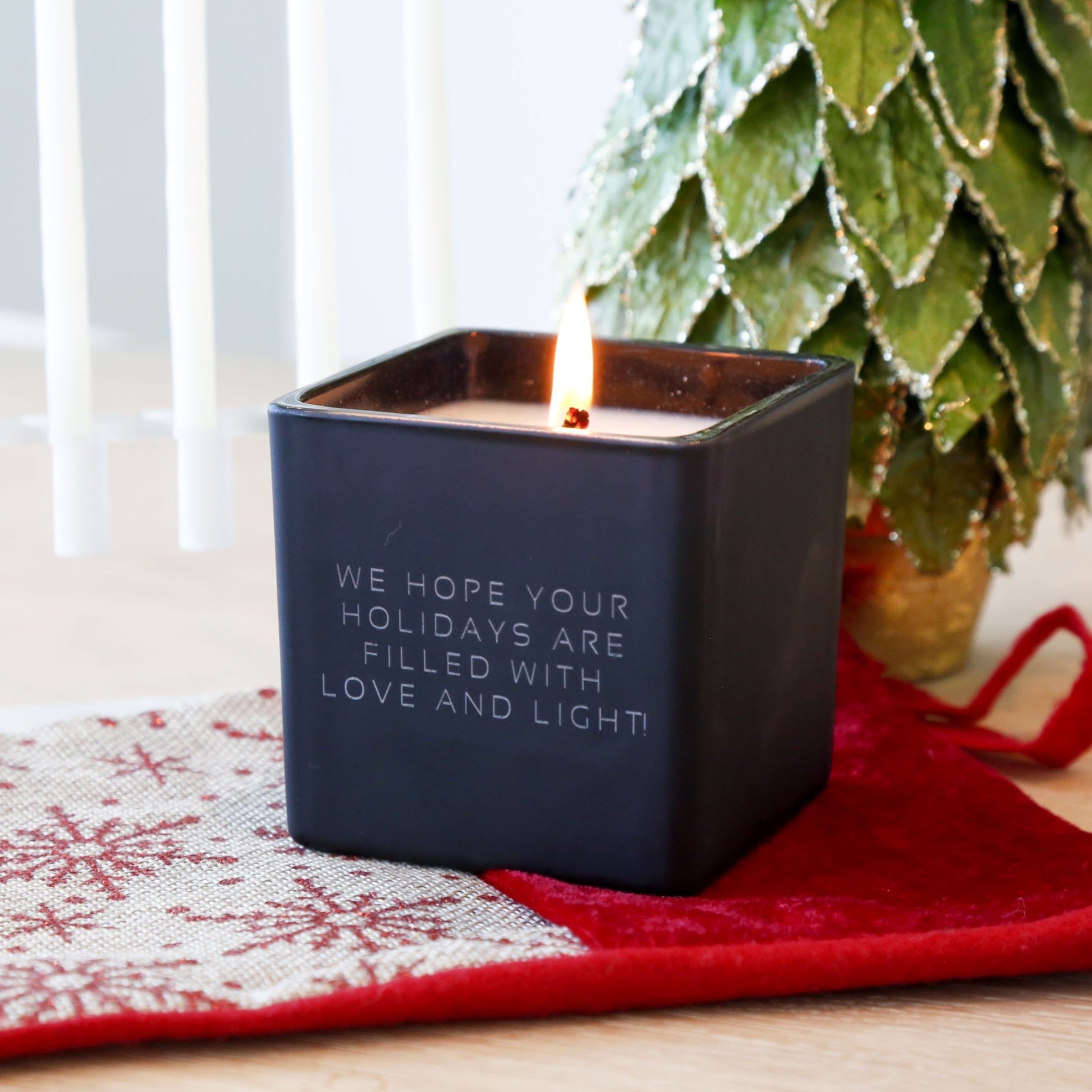 HOLIDAY WISHES CANDLE