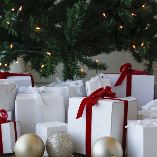 READY TO SHIP HOLIDAY MANIA CANDLE