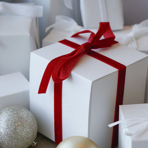 READY TO SHIP HOLIDAY MANIA CANDLE