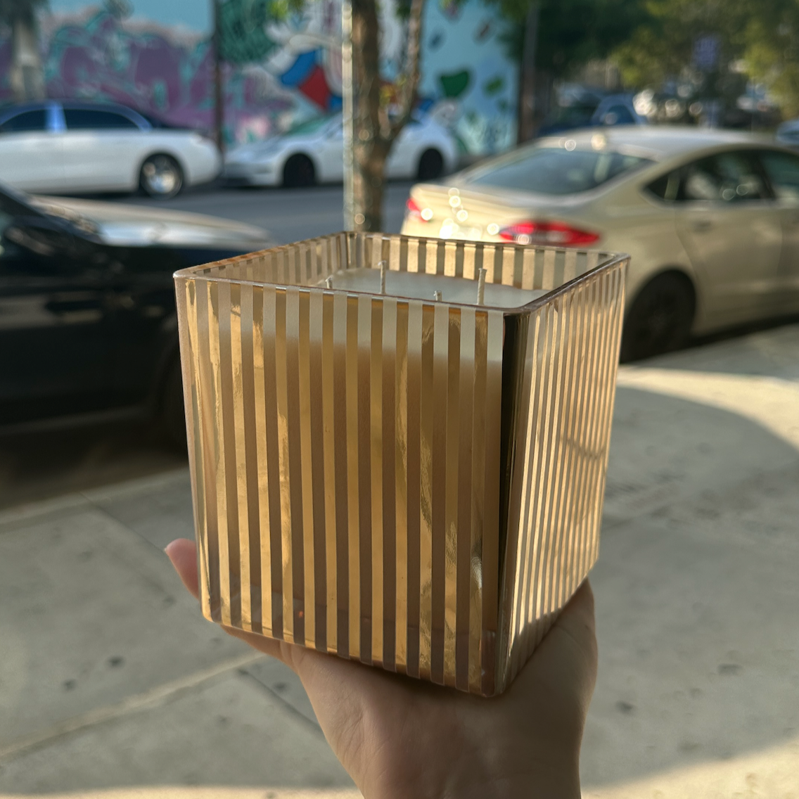 METALLIC GOLD CANDLE