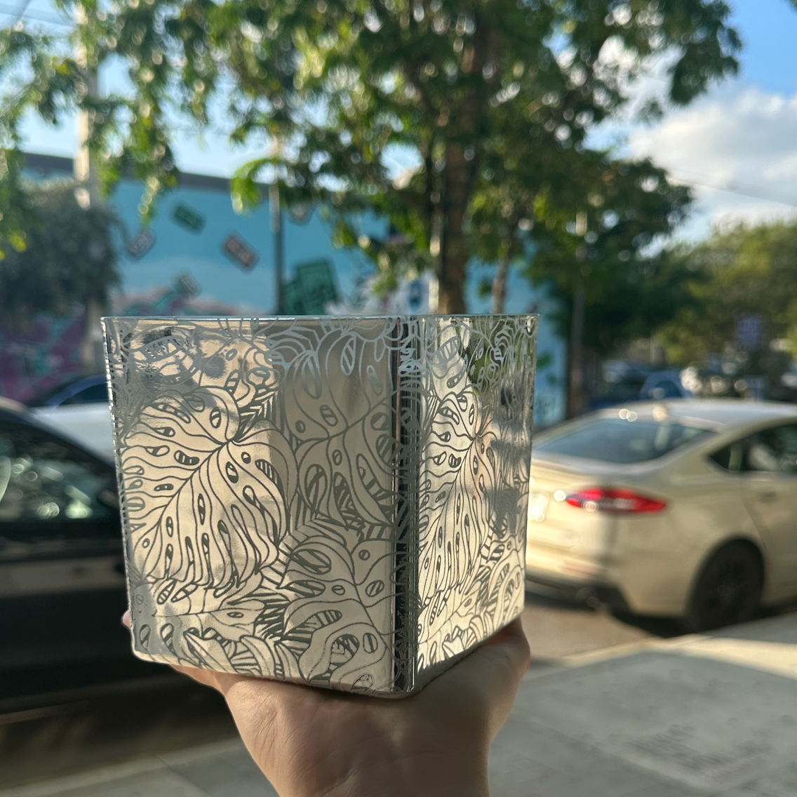 METALLIC SILVER CANDLE