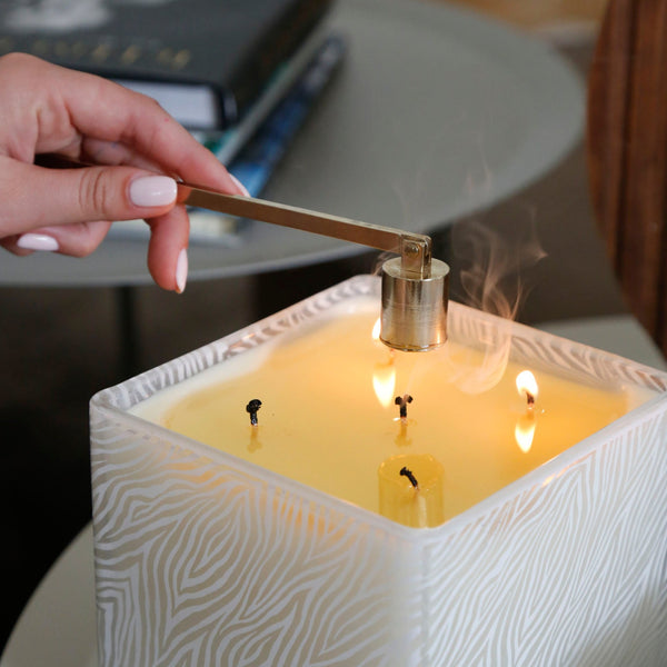 CANDLE SNUFFER
